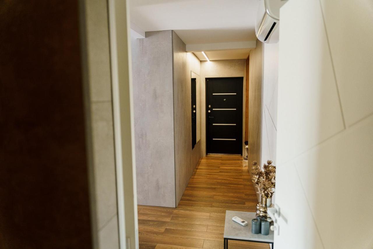 Апартаменти Vip Apartment- розумний дім